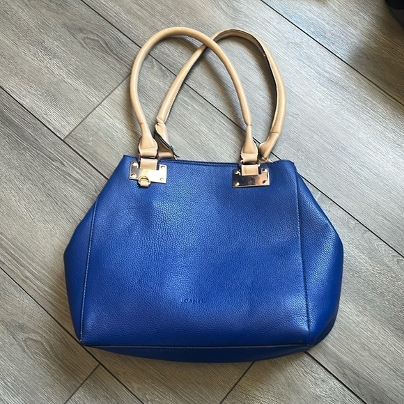 joanel Handbags - Joanel bucket bag
